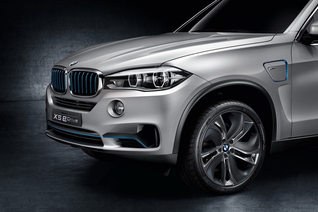 BMW Concept5 X5 eDrive: Chỉ cần 3,8 lít nhiên liệu cho 100 km 9